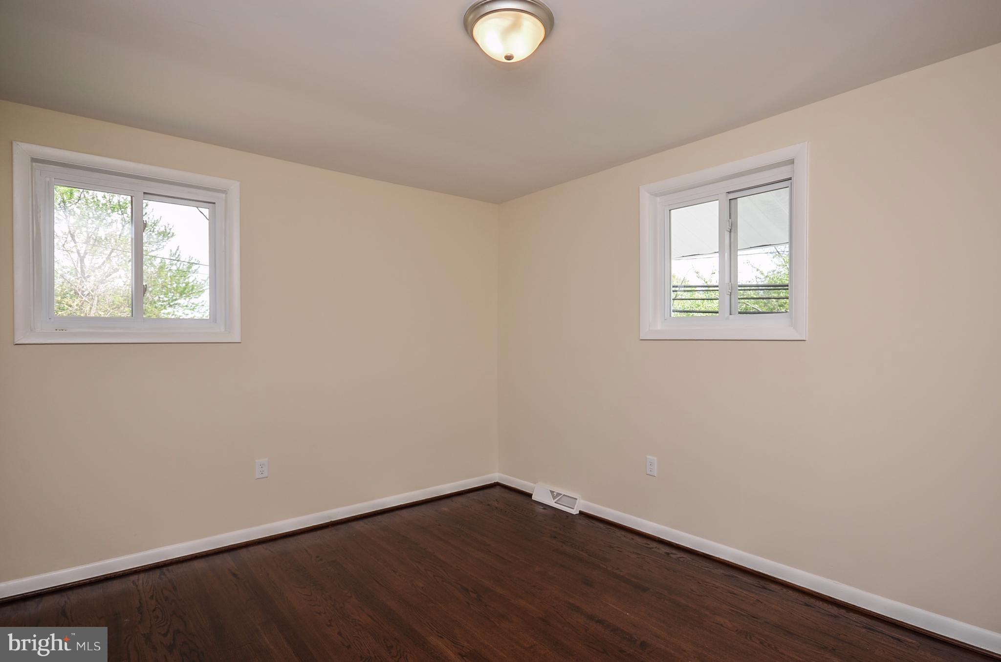 7610 Brooklyn Bridge Road Laurel, MD 20707 - Photo 9 of 28 Bedroom (Master)