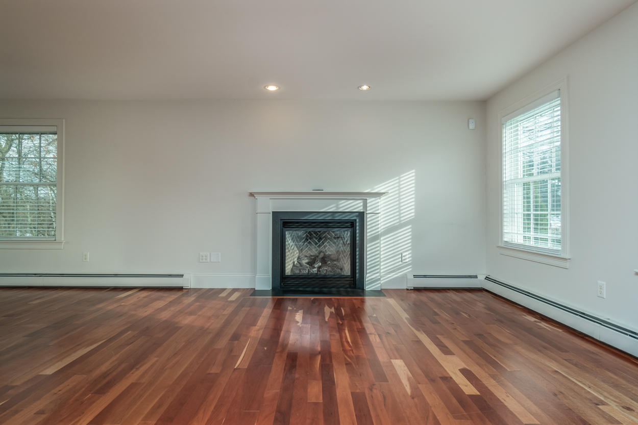 25 River's Edge Drive Portland, ME 04102 - Photo 11 of 40 11