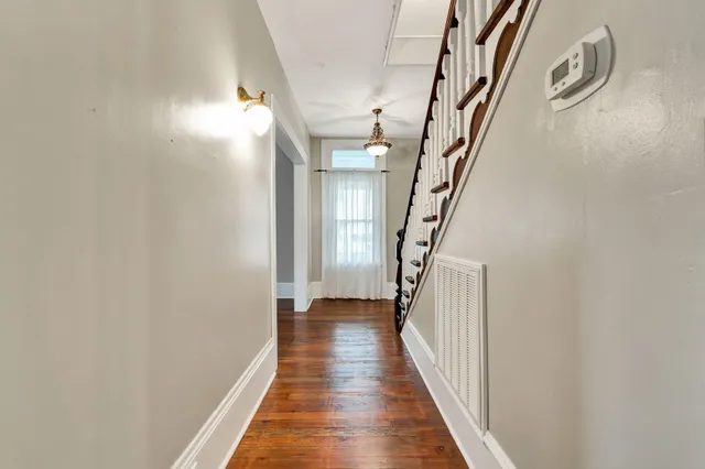 $379,000 | 214 Mc Caslin Avenue, Sweetwater, TN 37874