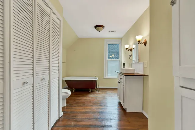 $379,000 | 214 Mc Caslin Avenue, Sweetwater, TN 37874