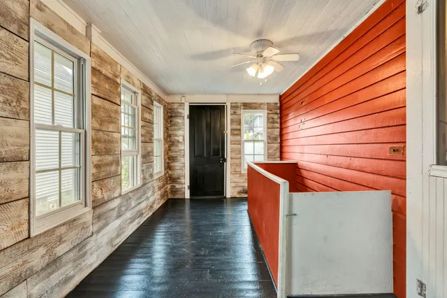 $379,000 | 214 Mc Caslin Avenue, Sweetwater, TN 37874