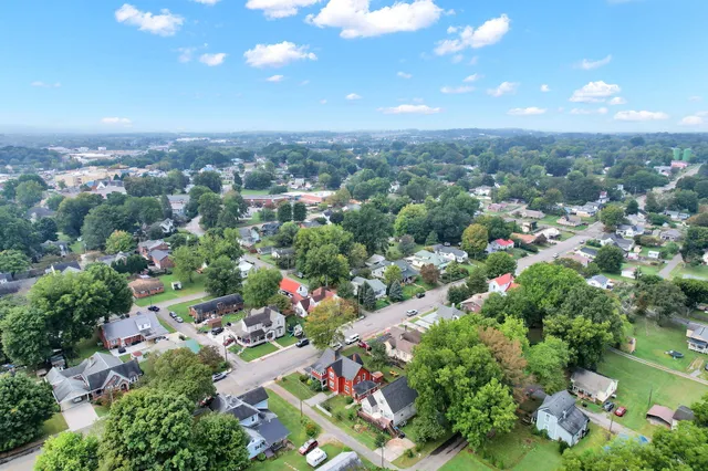 $379,000 | 214 Mc Caslin Avenue, Sweetwater, TN 37874