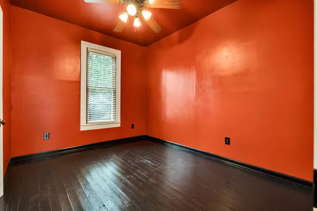 $379,000 | 214 Mc Caslin Avenue, Sweetwater, TN 37874