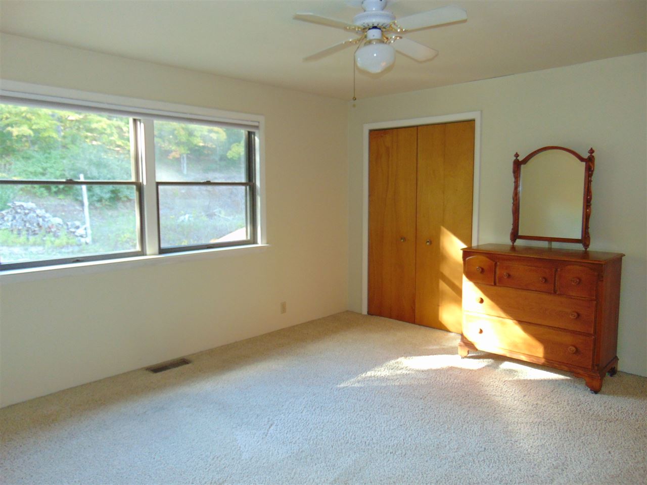 7954 South Schomberg Road Cedar, MI 49621 - Photo 18 of 34 1853617-17.JPG
