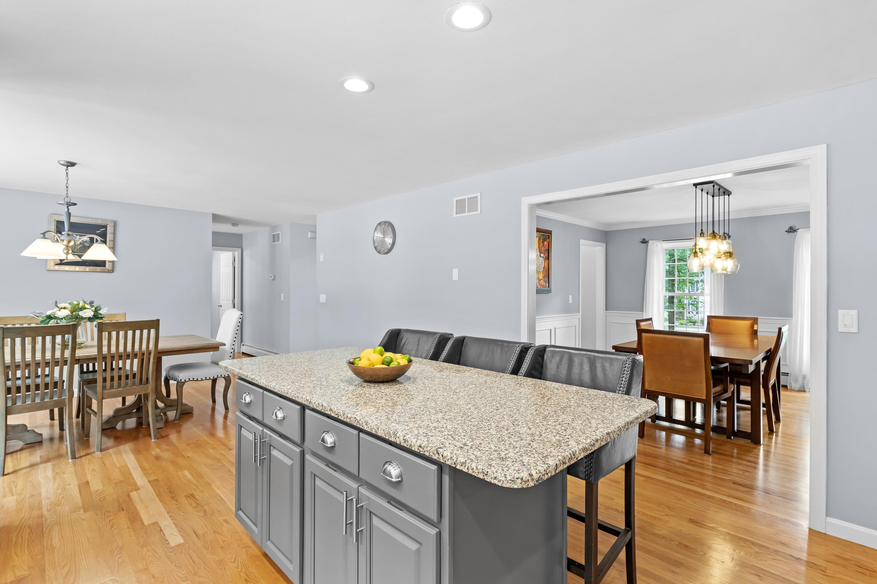 7 Wesley Lane Salem, NH 03079 - Photo 14 of 60