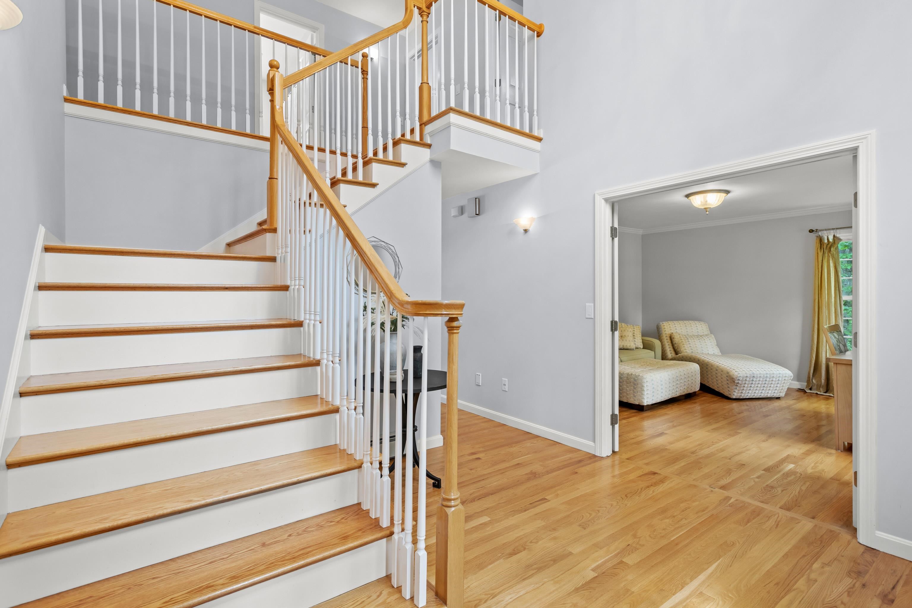 7 Wesley Lane Salem, NH 03079 - Photo 33 of 60