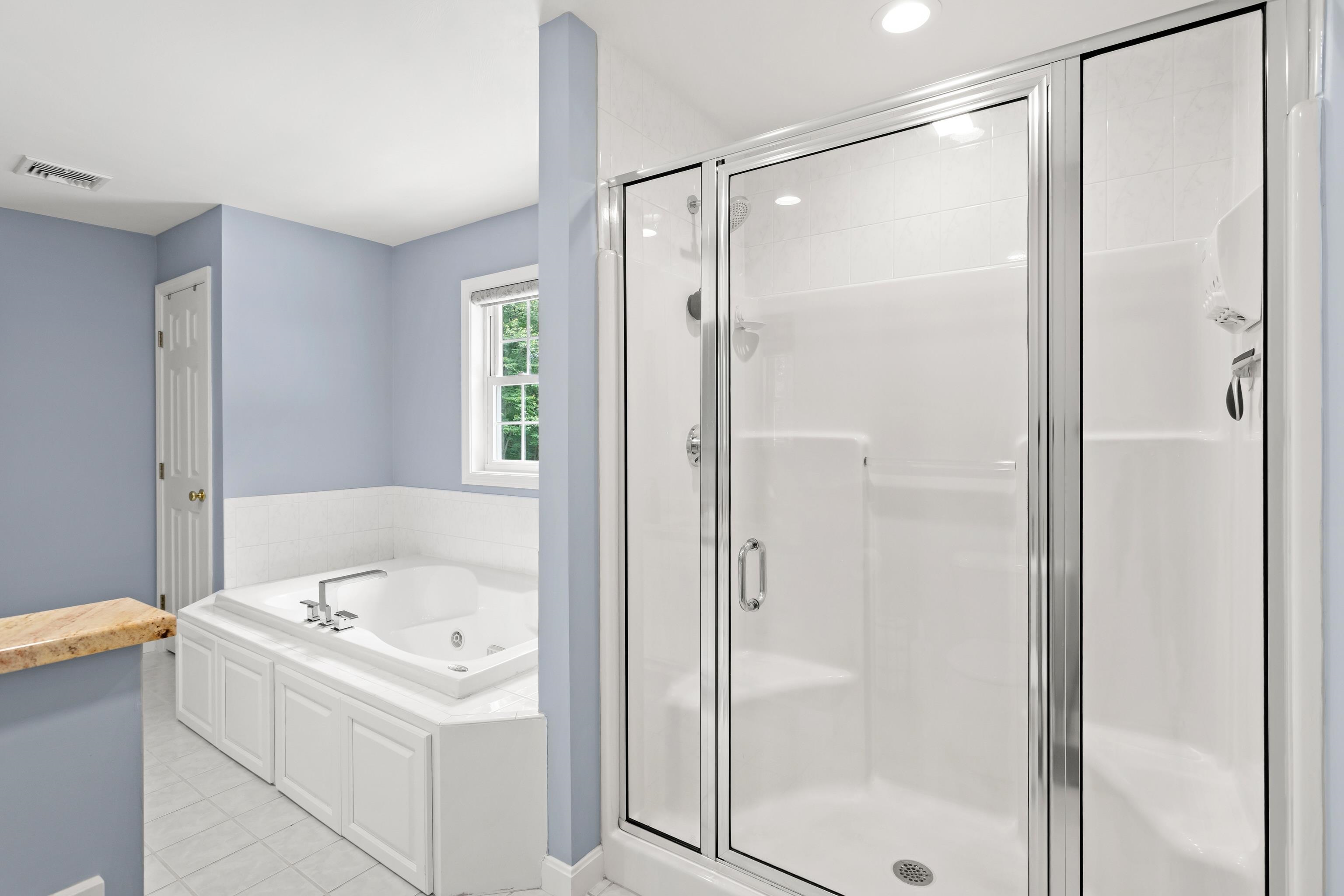 7 Wesley Lane Salem, NH 03079 - Photo 42 of 60