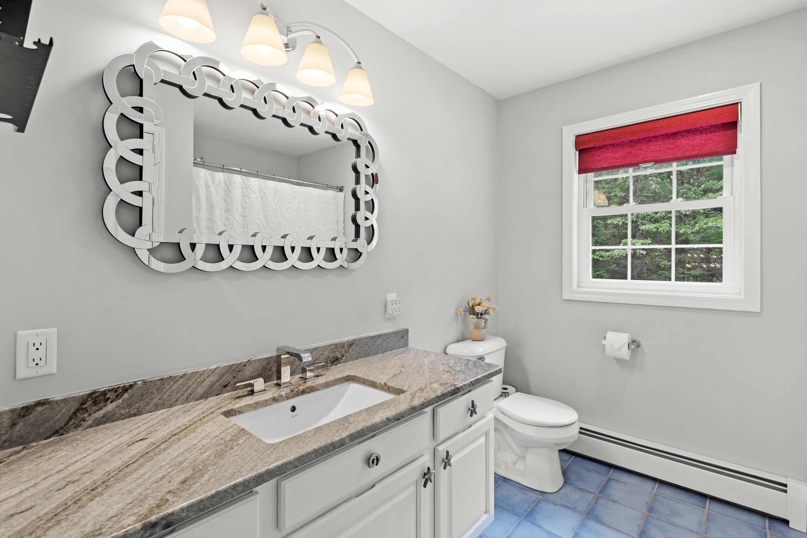 7 Wesley Lane Salem, NH 03079 - Photo 48 of 60