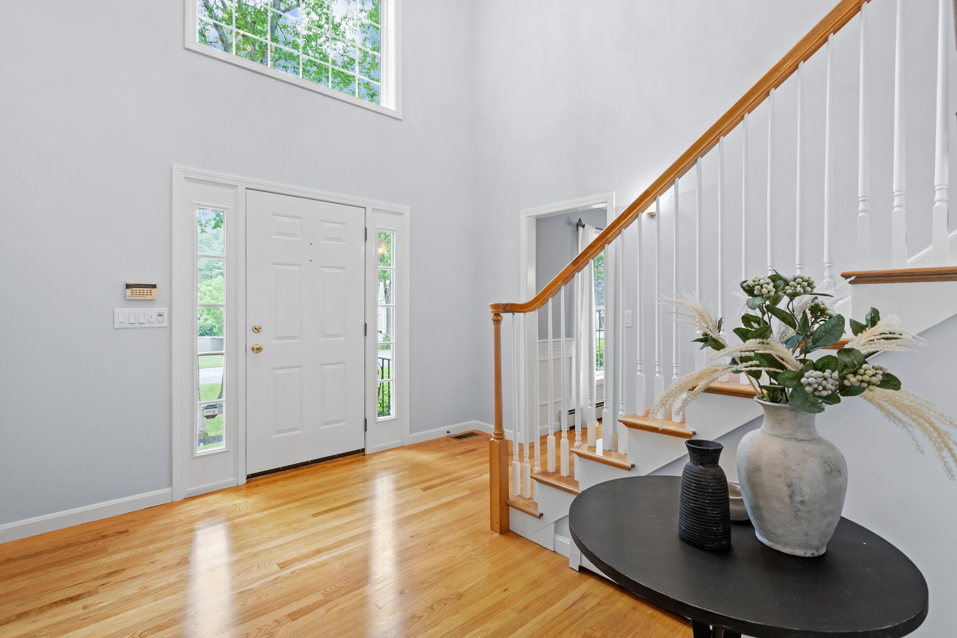 7 Wesley Lane Salem, NH 03079 - Photo 10 of 60