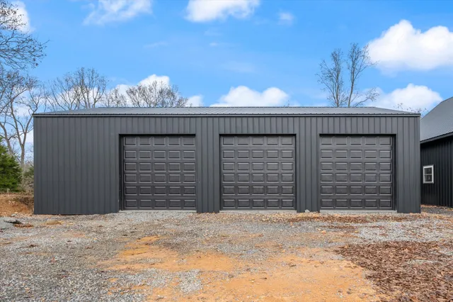 $350,000 | 5055 Pilgrims Pass, Primm Springs, TN 38476