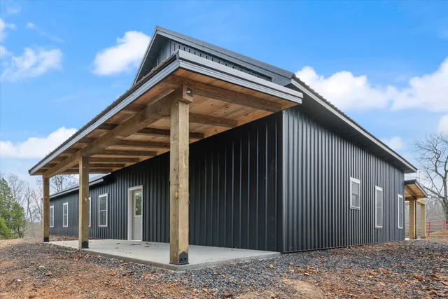 $350,000 | 5055 Pilgrims Pass, Primm Springs, TN 38476