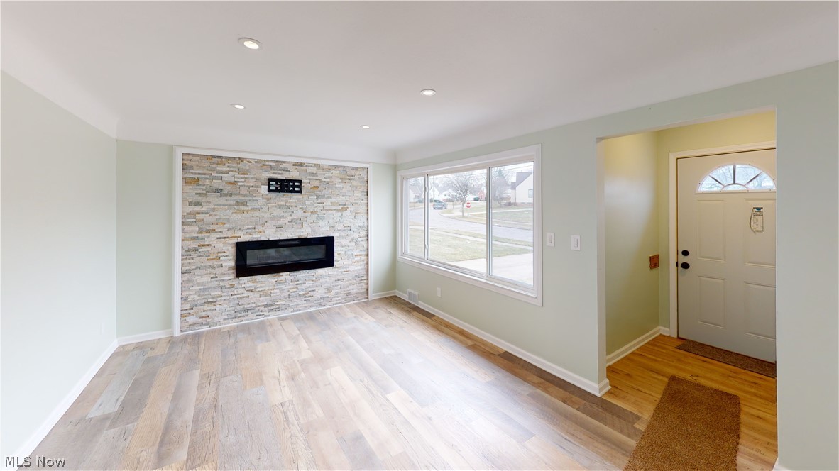 9809 David Road Garfield Heights, OH 44125 - Photo 5 of 23
