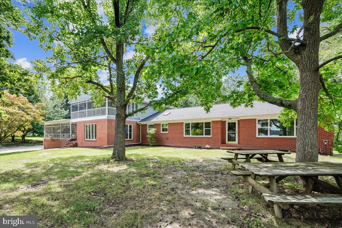 405 Cove Road Queenstown, MD 21658 - Photo 77 of 89 Side View