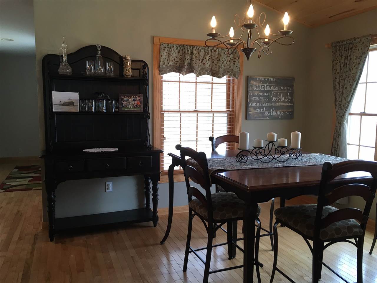 8993 King Road Benzonia, MI 49616 - Photo 9 of 42 1829311-8.JPG