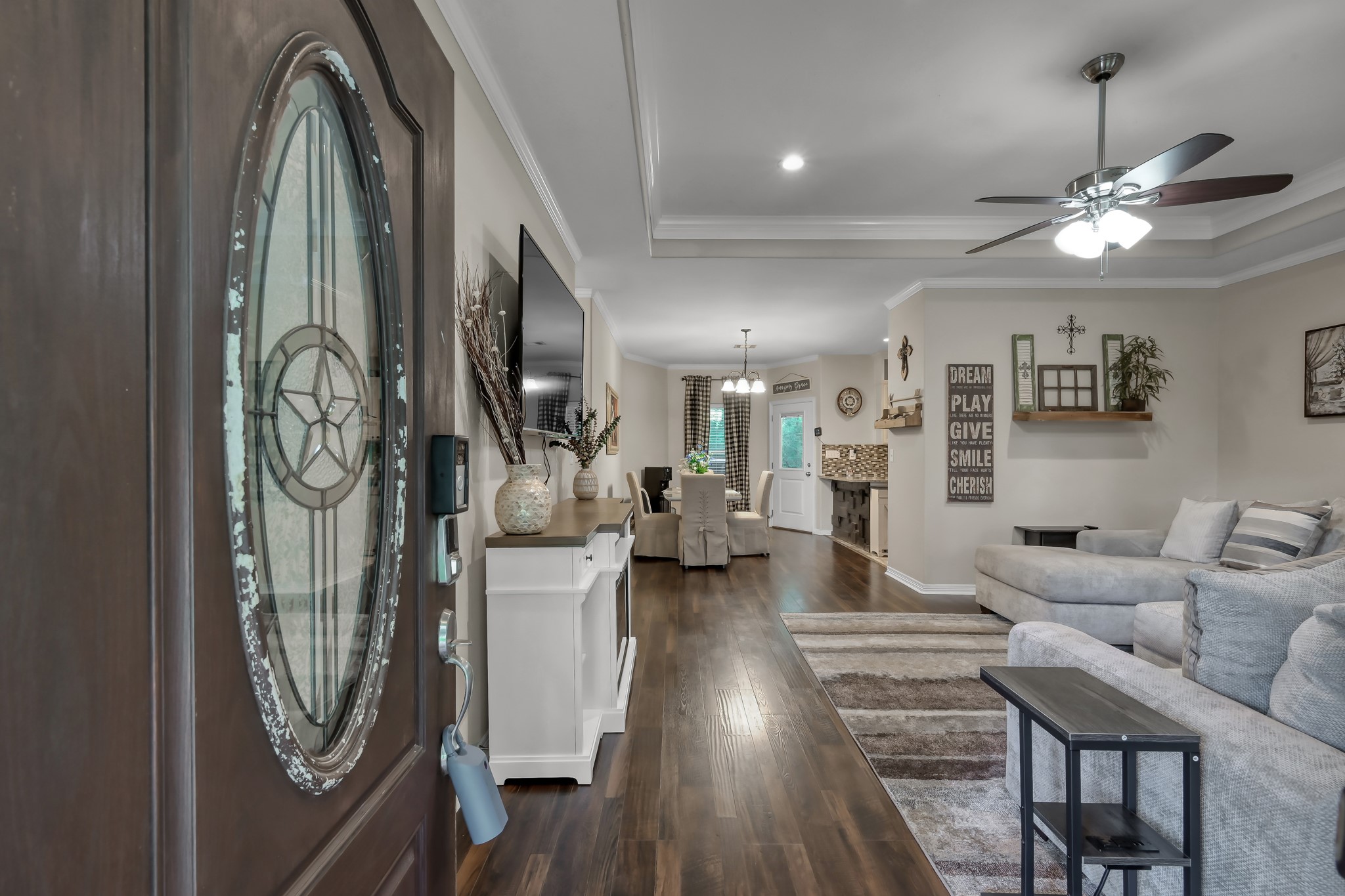 27 Lakewood Trinity, TX 75862 - Photo 7 of 36