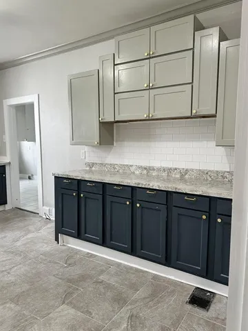 $186,900 | 337 Jefferson Street, Mansfield, LA 71052