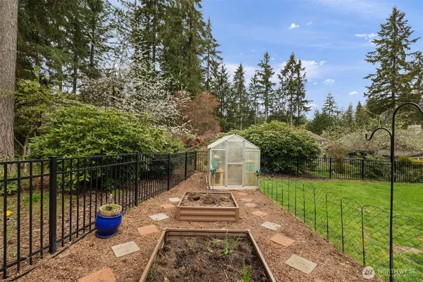 $780,000 | 5802 Troon Avenue Southwest, Port Orchard, WA 98367