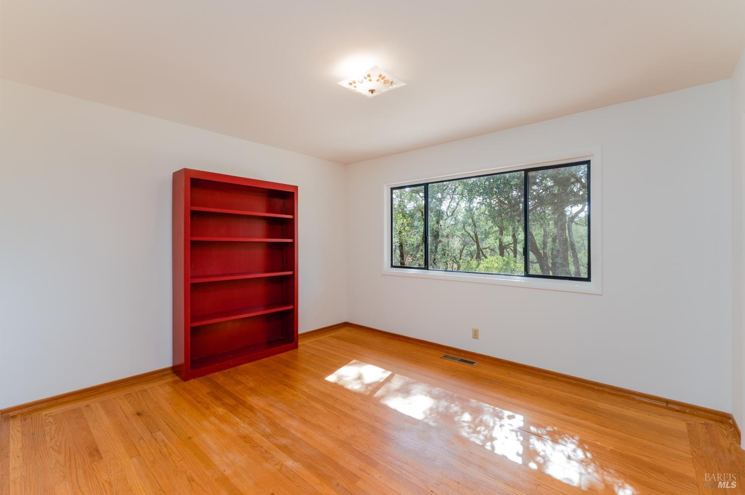1921 Ridge Road Ukiah, CA 95482 - Photo 19 of 32