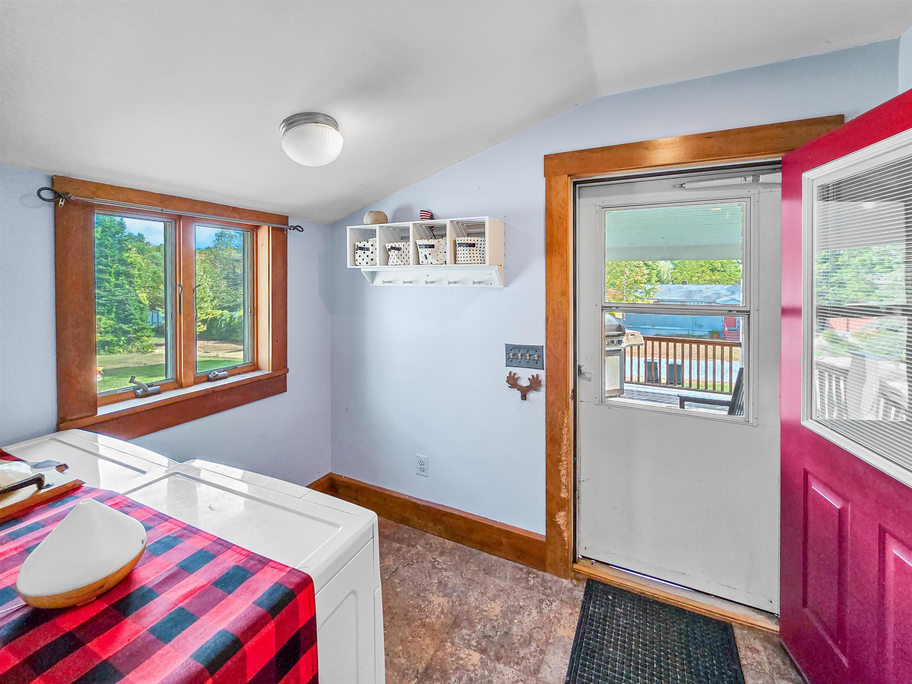 44 School Street Springfield, VT 05150 - Photo 34 of 39