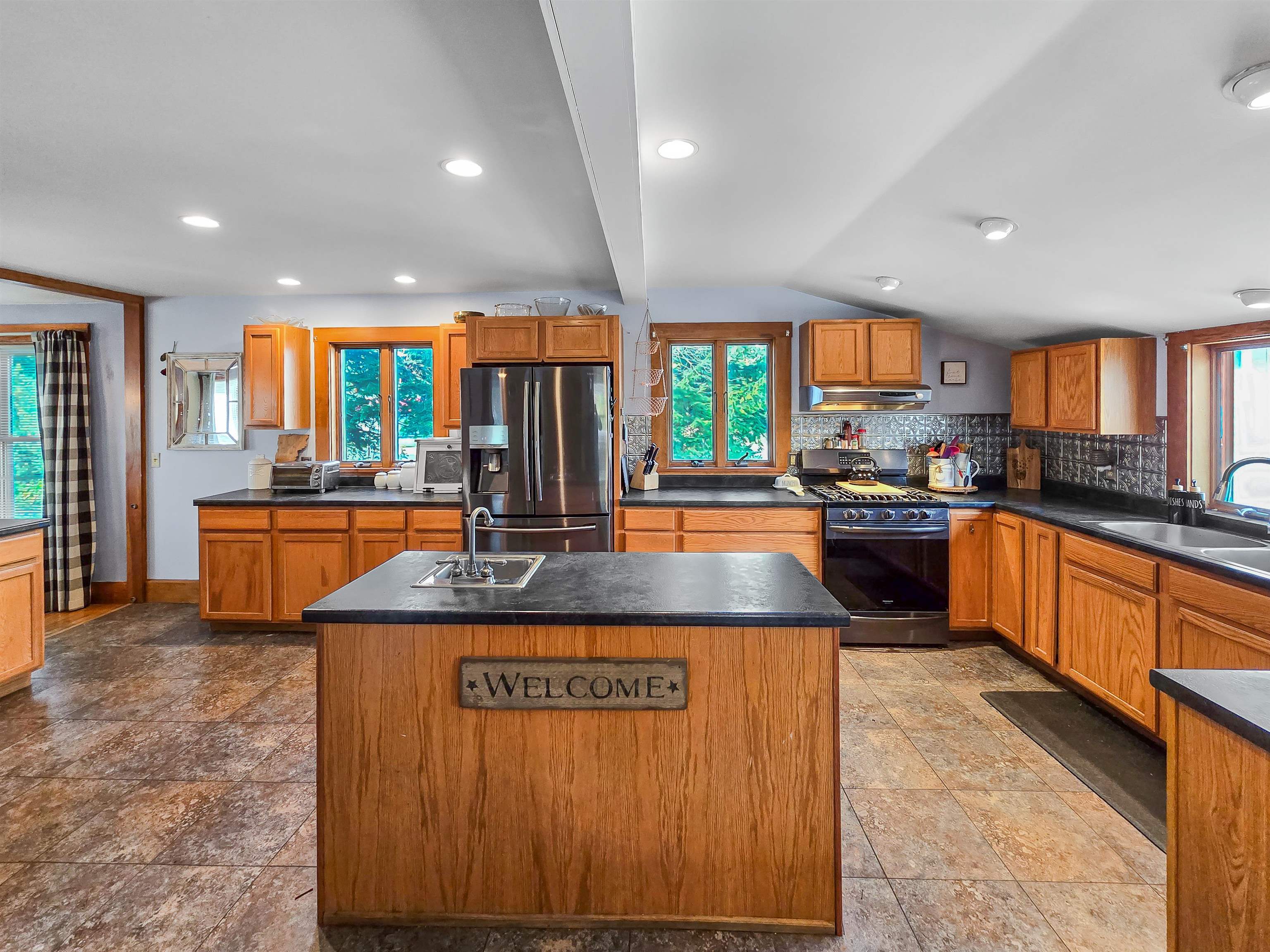 44 School Street Springfield, VT 05150 - Photo 38 of 39