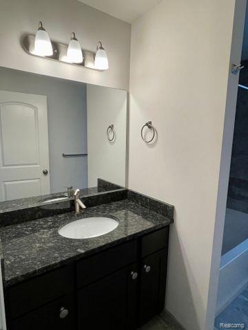 2685 Harvard Road Berkley, MI 48072 - Photo 16 of 22