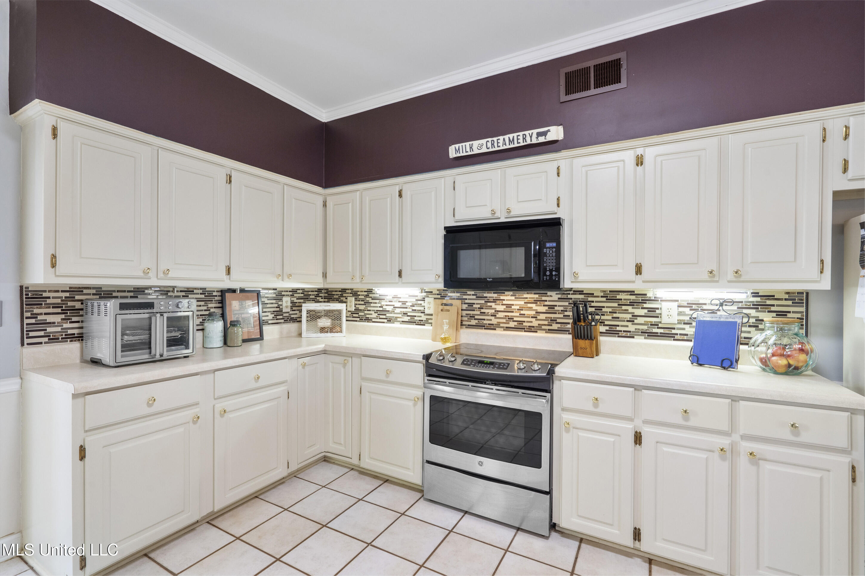 124 Gwen Road Senatobia, MS 38668 - Photo 17 of 46 12__dsc2915_print