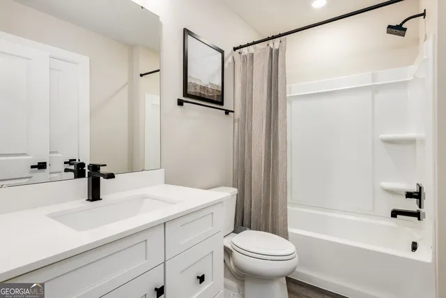 $559,990 | 374 Flying Eagle Drive, Commerce, GA 30529