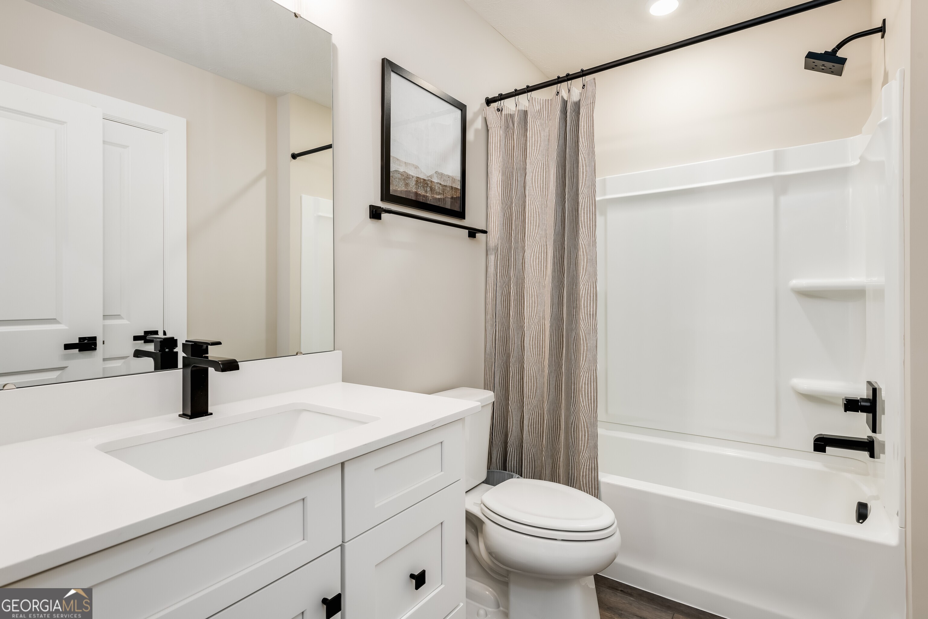 374 Flying Eagle Drive Commerce, GA 30529 - Photo 3 of 12