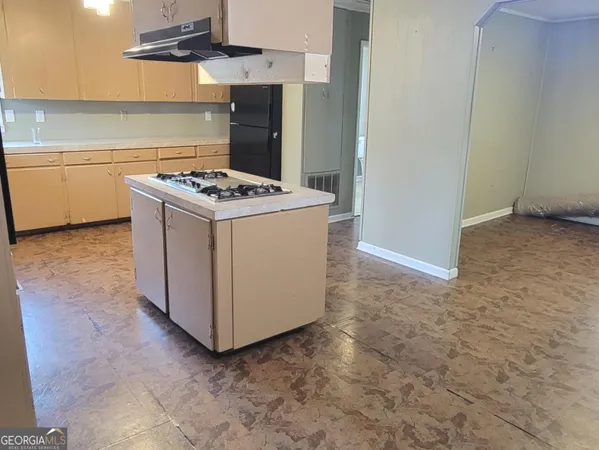 $199,000 | 335 Laurel Lane, LaGrange, GA 30241