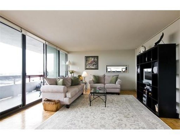 566 Commonwealth Avenue, Unit 802 Boston, MA 02215 - Photo 2 of 12