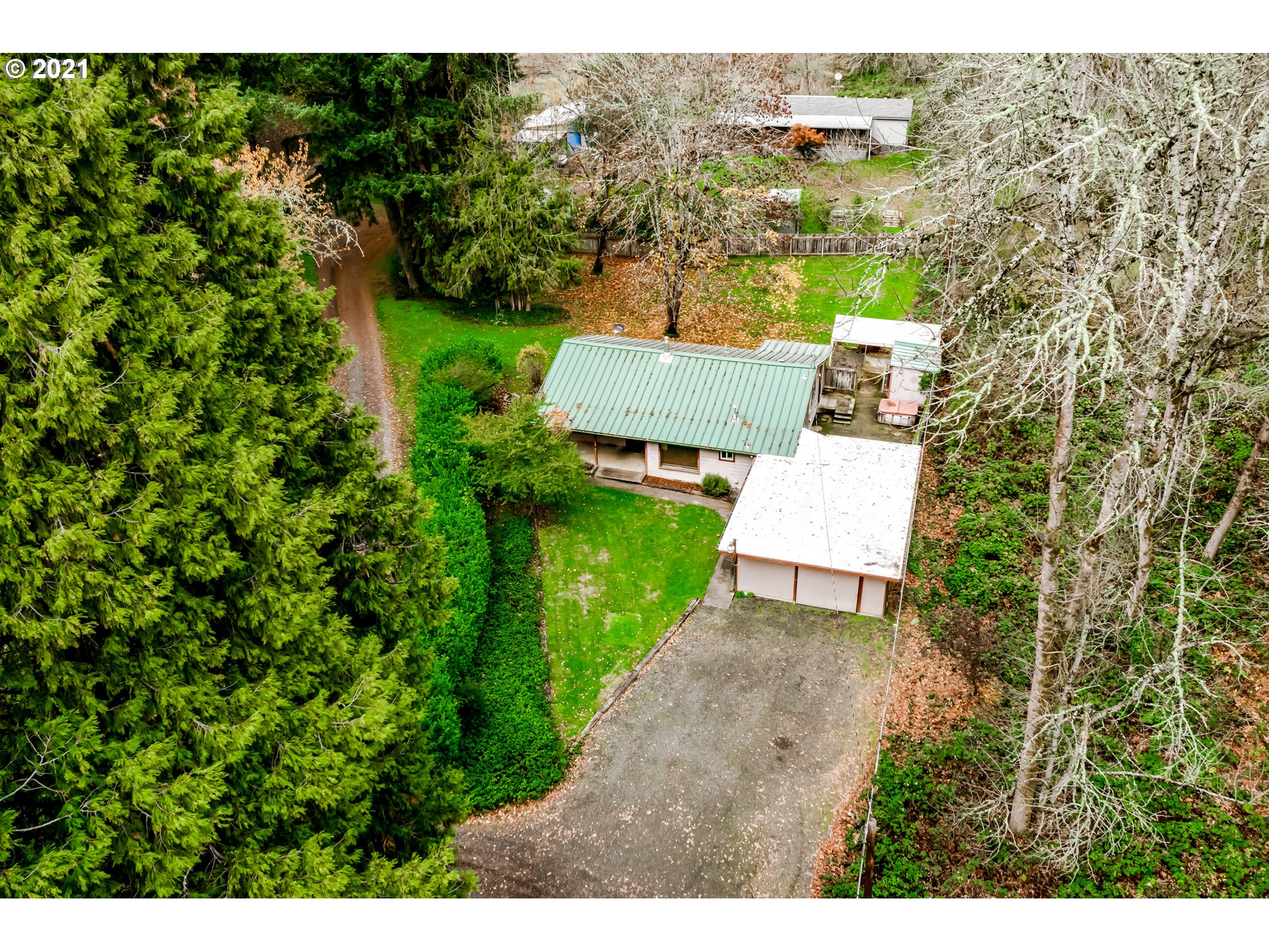 29785 Gimpl Hill Road Eugene, OR 97402 - Photo 16 of 18 Gallery Image 16