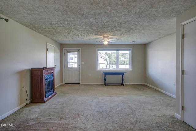 $499,900 | 222 Old Stage Drive, Bristol, TN 37620