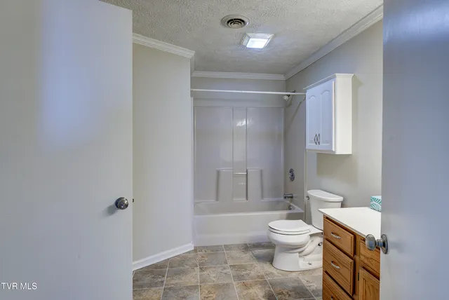 $499,900 | 222 Old Stage Drive, Bristol, TN 37620