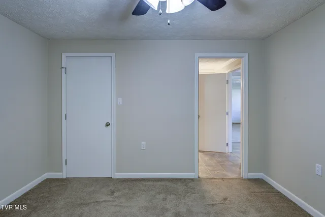 $499,900 | 222 Old Stage Drive, Bristol, TN 37620