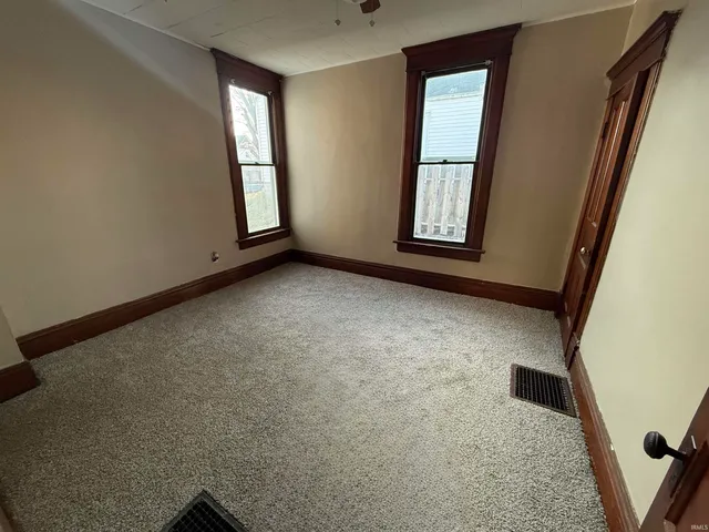 $122,000 | 1718 North Street, Logansport, IN 46947