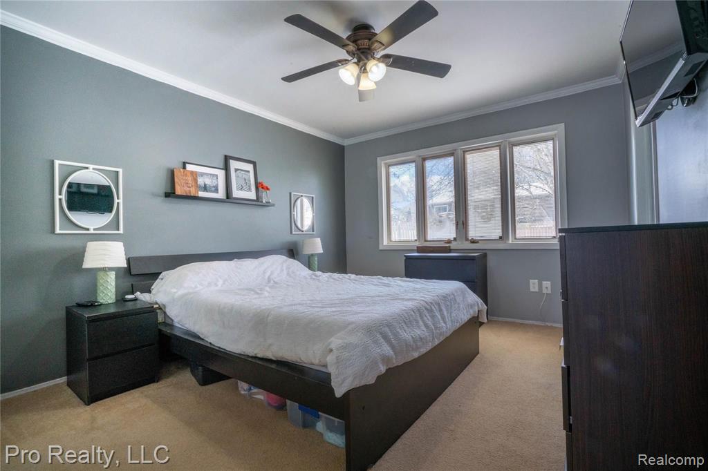 22697 Shadowpine Way Novi, MI 48375 - Photo 13 of 24