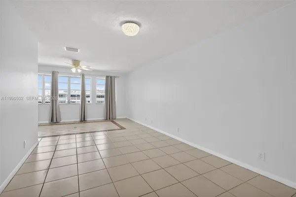 $329,000 | 329 Southeast 3rd Street, Unit 502T, Hallandale Beach, FL 33009