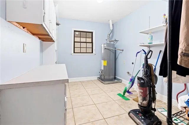 $395,000 | 3 Mary Ridge Court, River Ridge, LA 70123