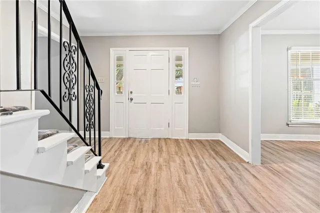 $395,000 | 3 Mary Ridge Court, River Ridge, LA 70123