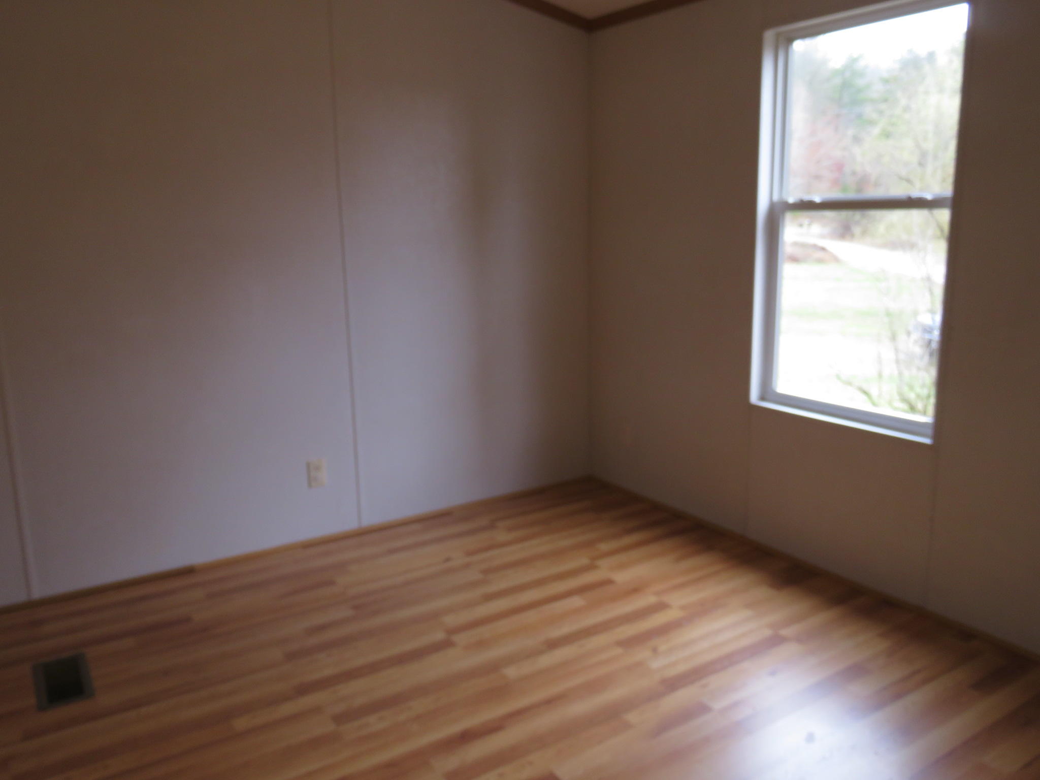 52 Homestead Road New Castle, VA 24127 - Photo 13 of 25 IMG_2041