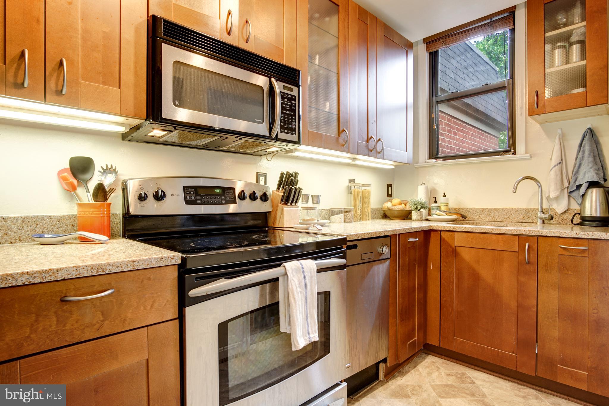 1661 Park Road Northwest, Unit 206 Washington, DC 20010 - Photo 10 of 25 Gallery Image 10