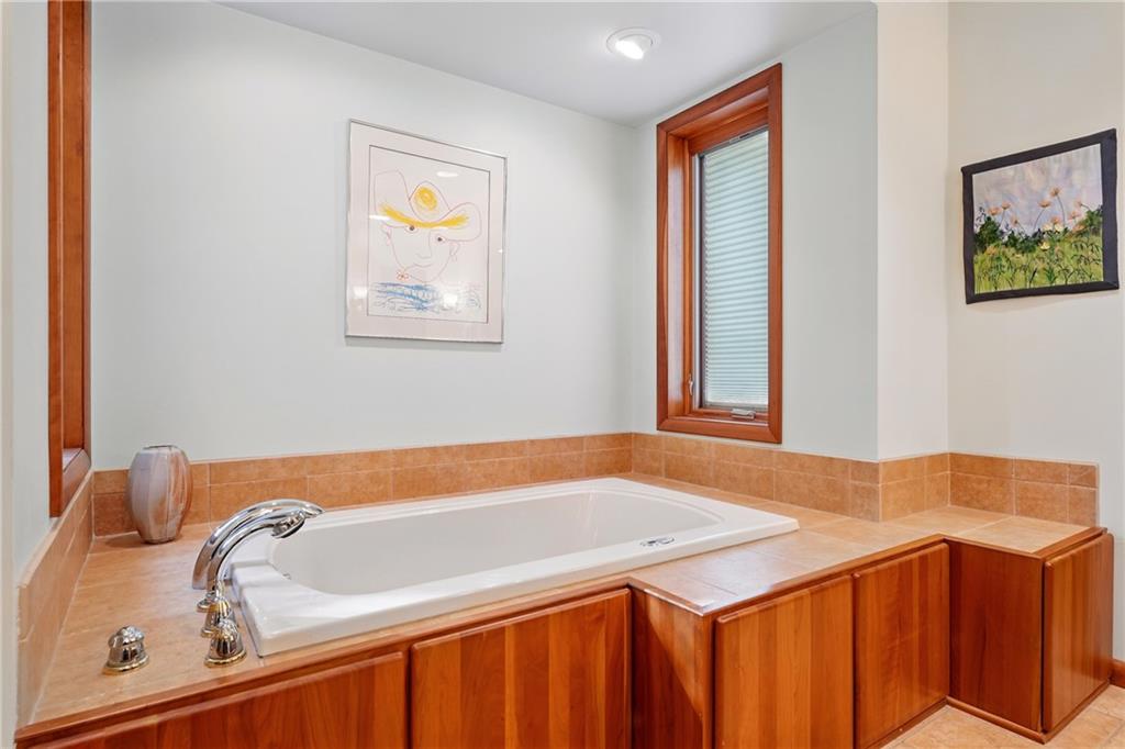 314 Winters Road Butler, PA 16002 - Photo 30 of 50 a bathroom with a sink and a bathtub