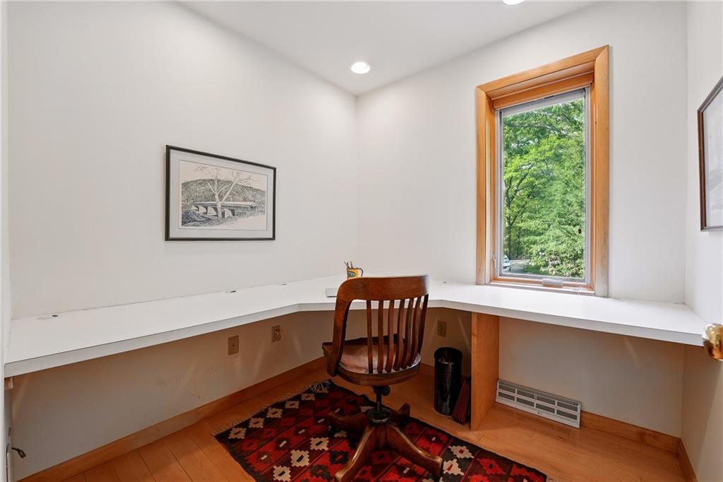 314 Winters Road Butler, PA 16002 - Photo 33 of 50 a room with furniture and a window