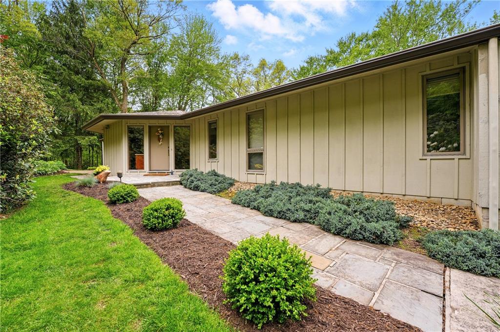 314 Winters Road Butler, PA 16002 - Photo 8 of 50 a front view of a house with garden