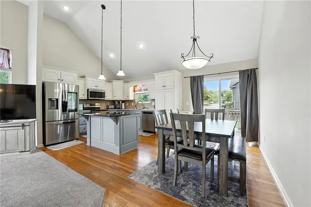 $450,000 | 8500 Northeast 99th Terrace, Kansas City, MO 64157