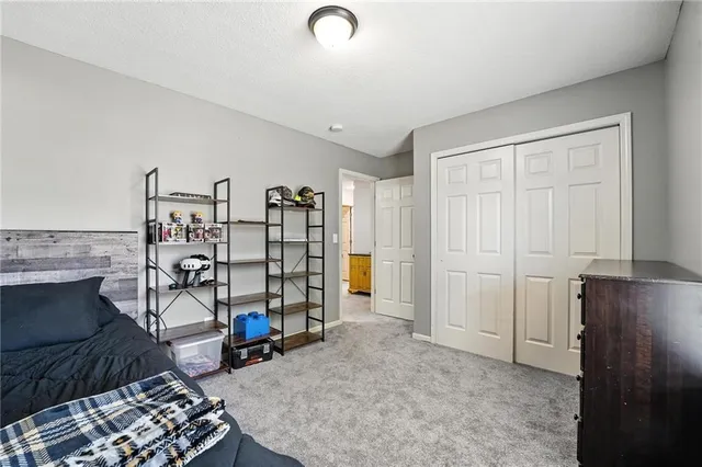 $450,000 | 8500 Northeast 99th Terrace, Kansas City, MO 64157