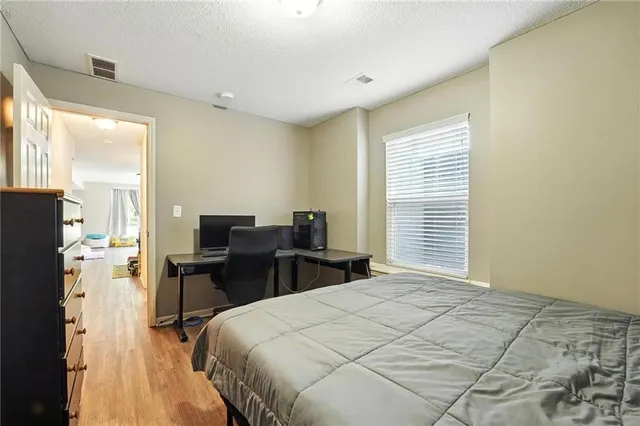 $450,000 | 8500 Northeast 99th Terrace, Kansas City, MO 64157