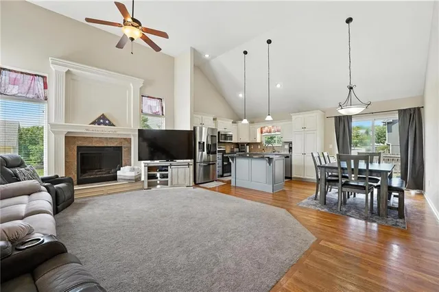 $450,000 | 8500 Northeast 99th Terrace, Kansas City, MO 64157