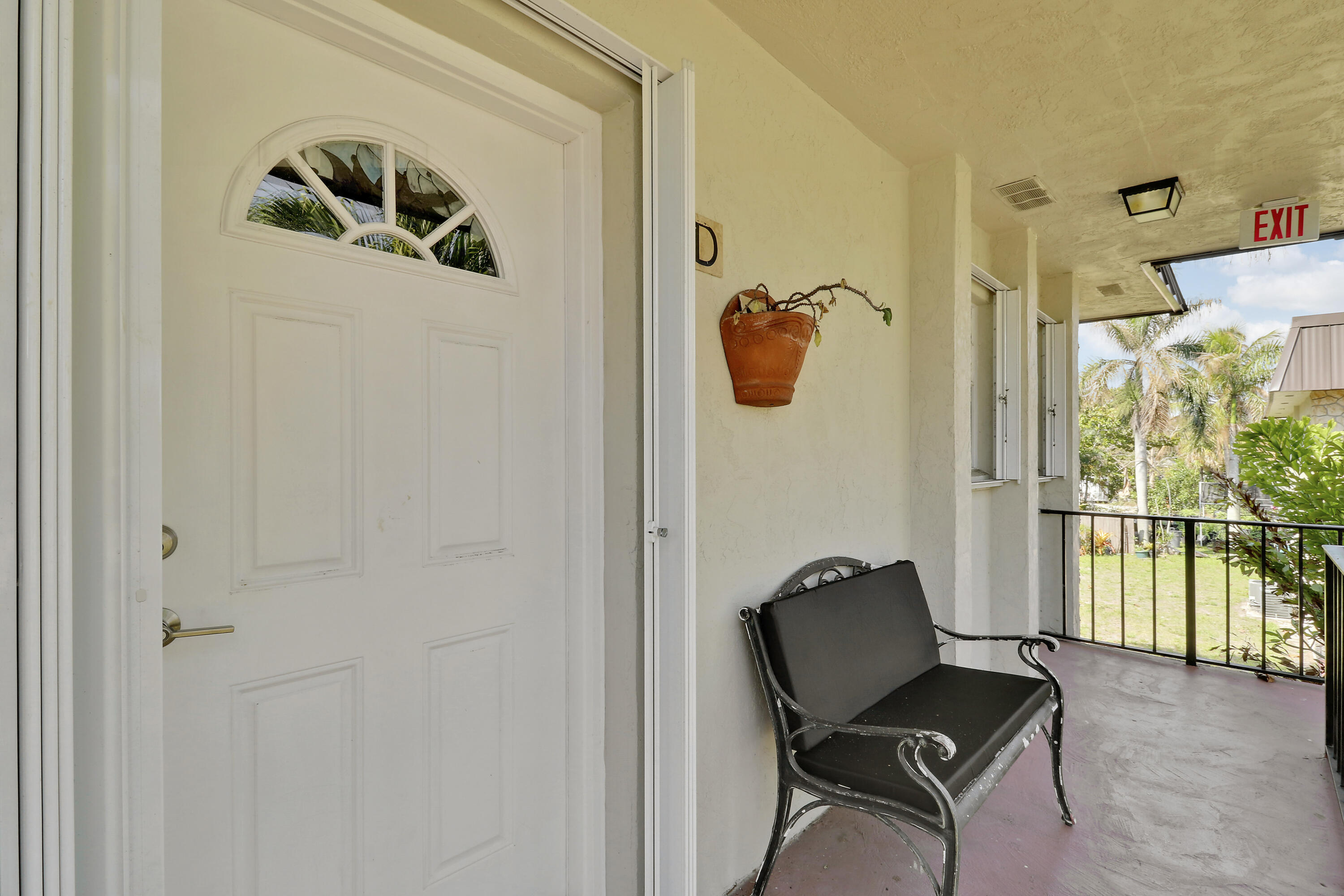 402 Fern Street Jupiter, FL 33458 - Photo 5 of 27 House1-1