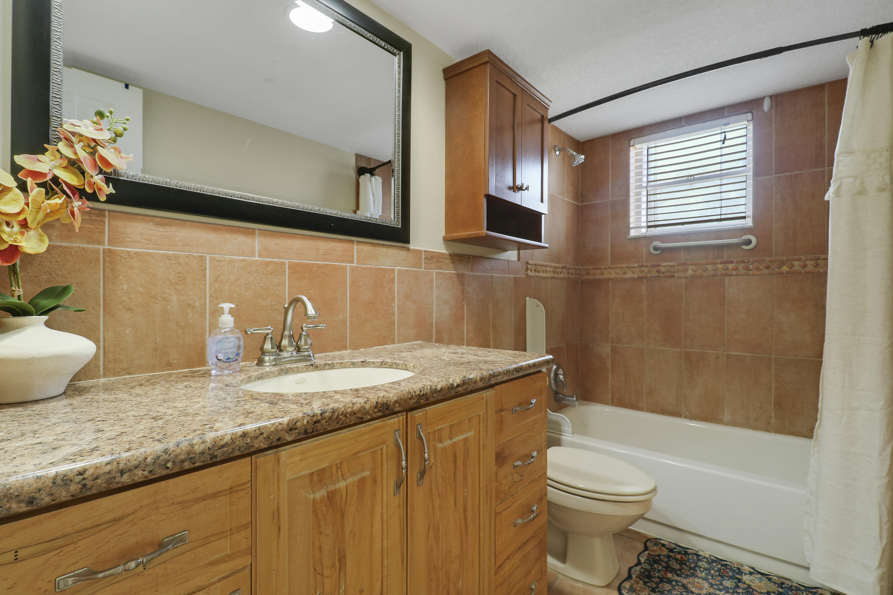 402 Fern Street Jupiter, FL 33458 - Photo 10 of 27 House1-11